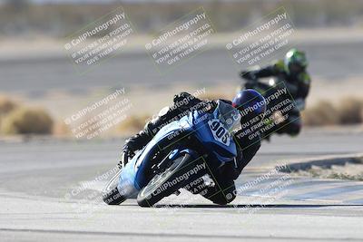 media/Dec-05-2025-CVMA Friday Practice (Fri) [[303bad9a84]]/4-Racer 4-Trackday 1/Session 2 (Turn 14)/